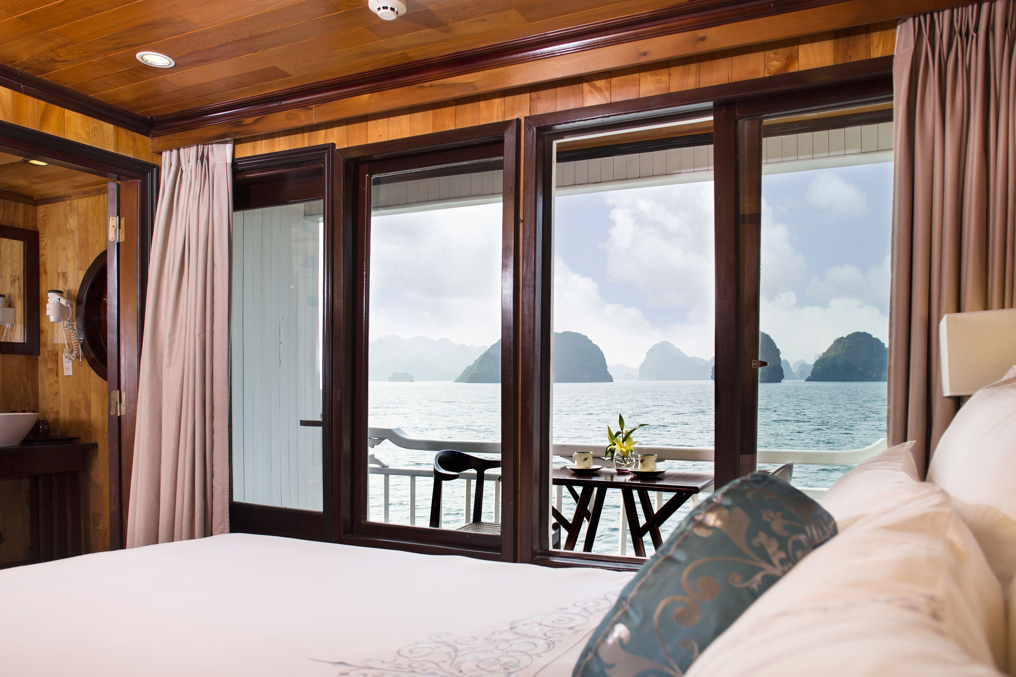 Aphrodite Cruise Ha Long Exterior foto